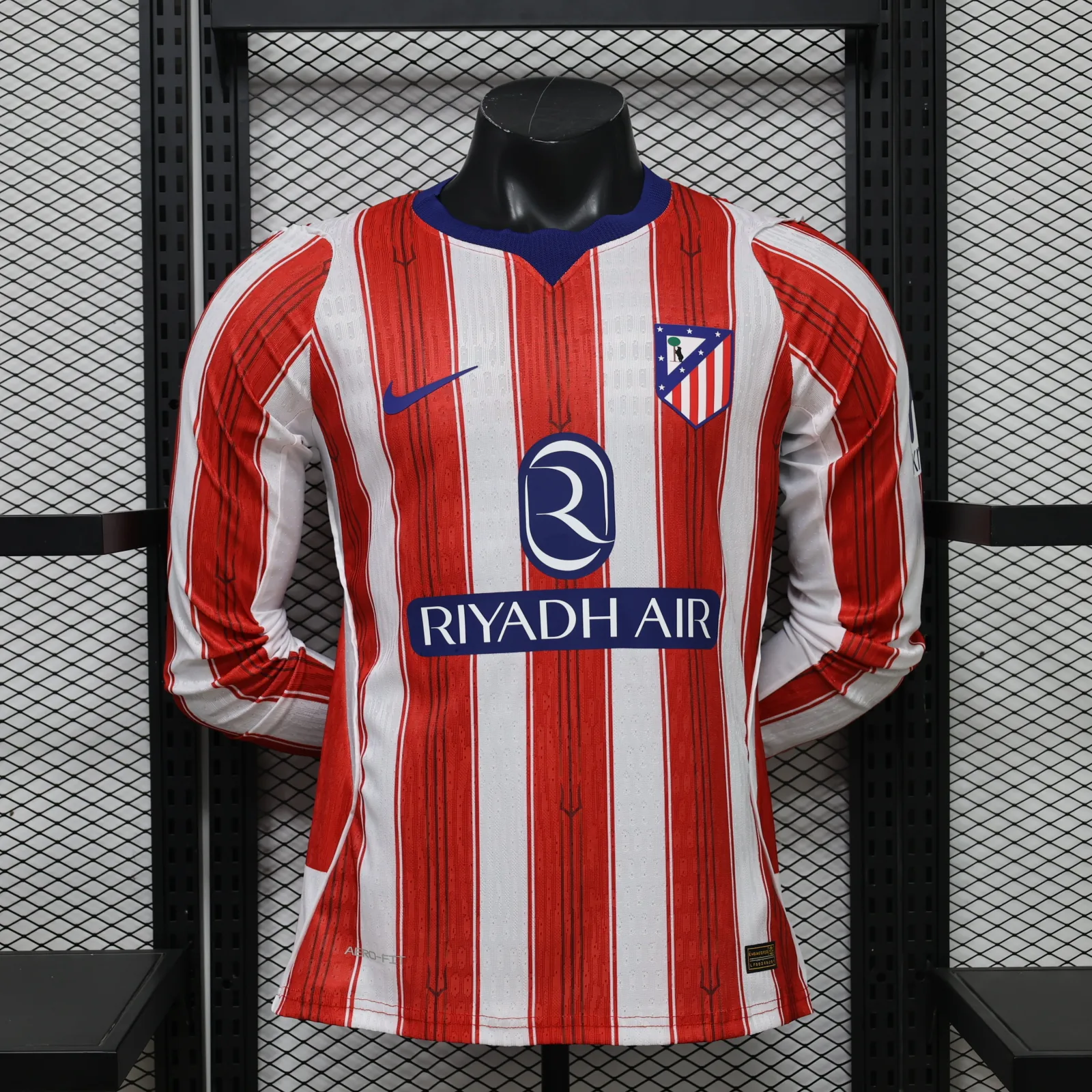 Atlético de Madrid 2026-27 Home Long Sleeve product photo 1