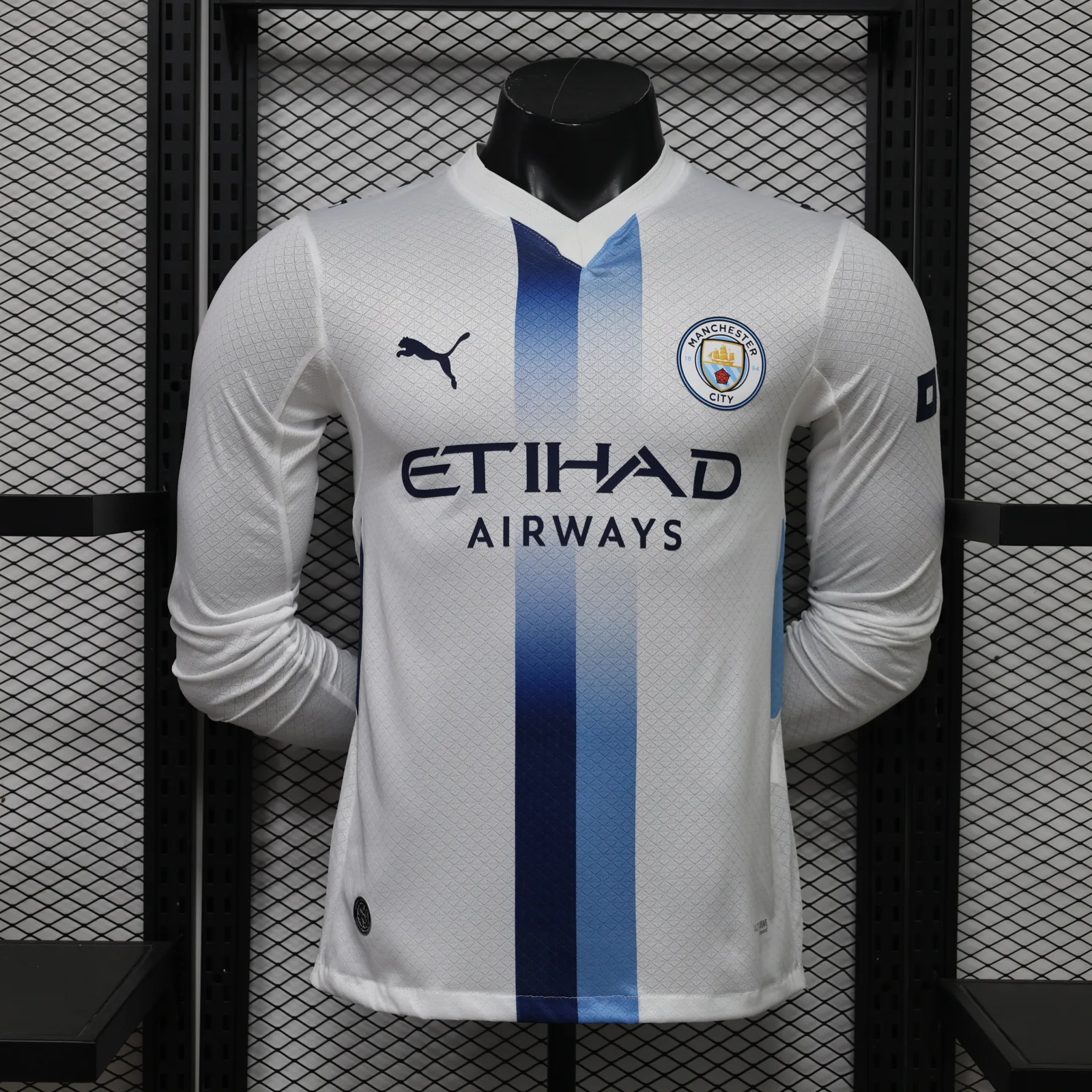 Manchester City 2026-27 Away Long Sleeve product photo 1